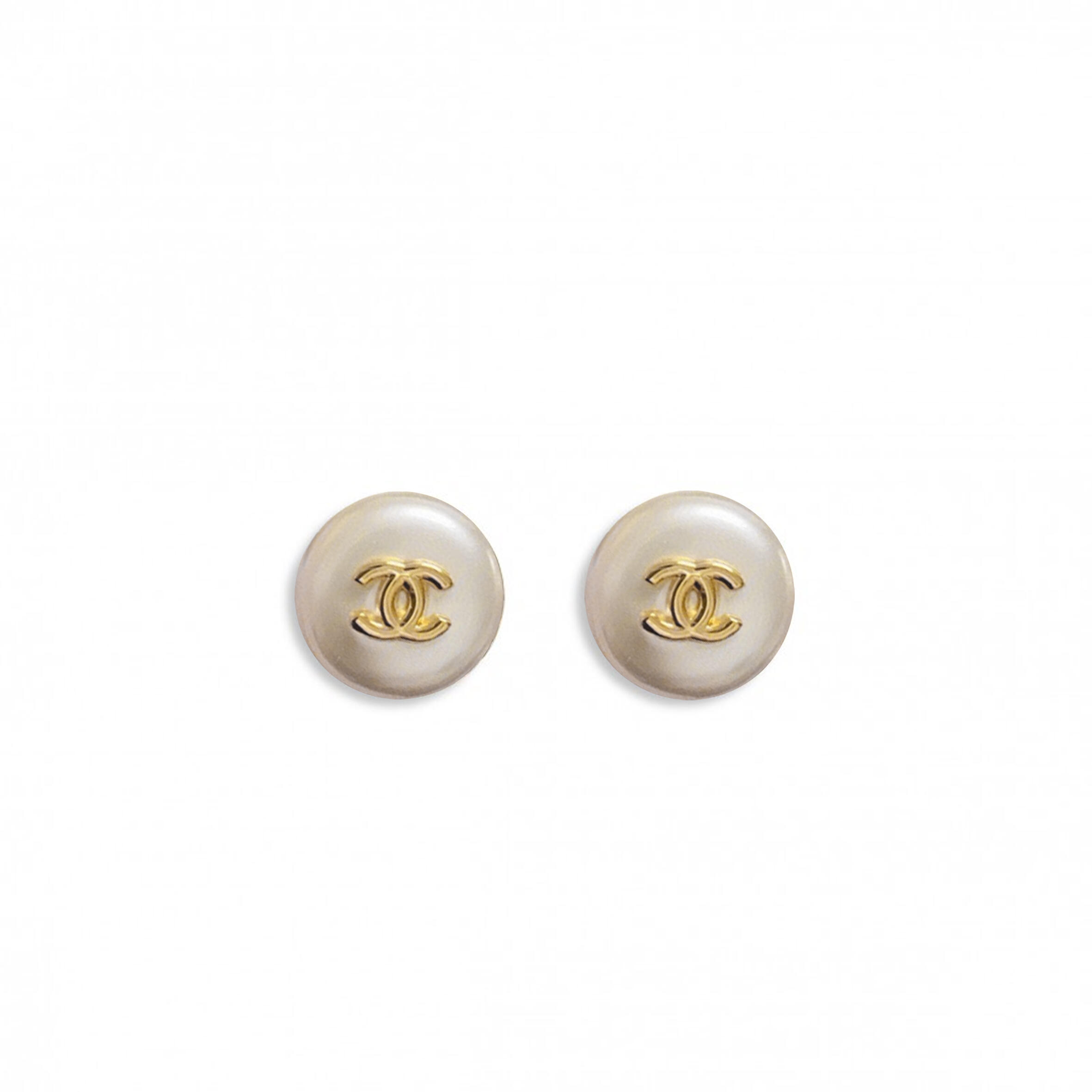 Ch**el pearl earring